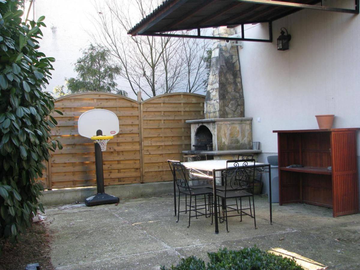 Comfy Condo w King Bed, Green Patio, Parking&22kW EV Chrger Zagabria Esterno foto