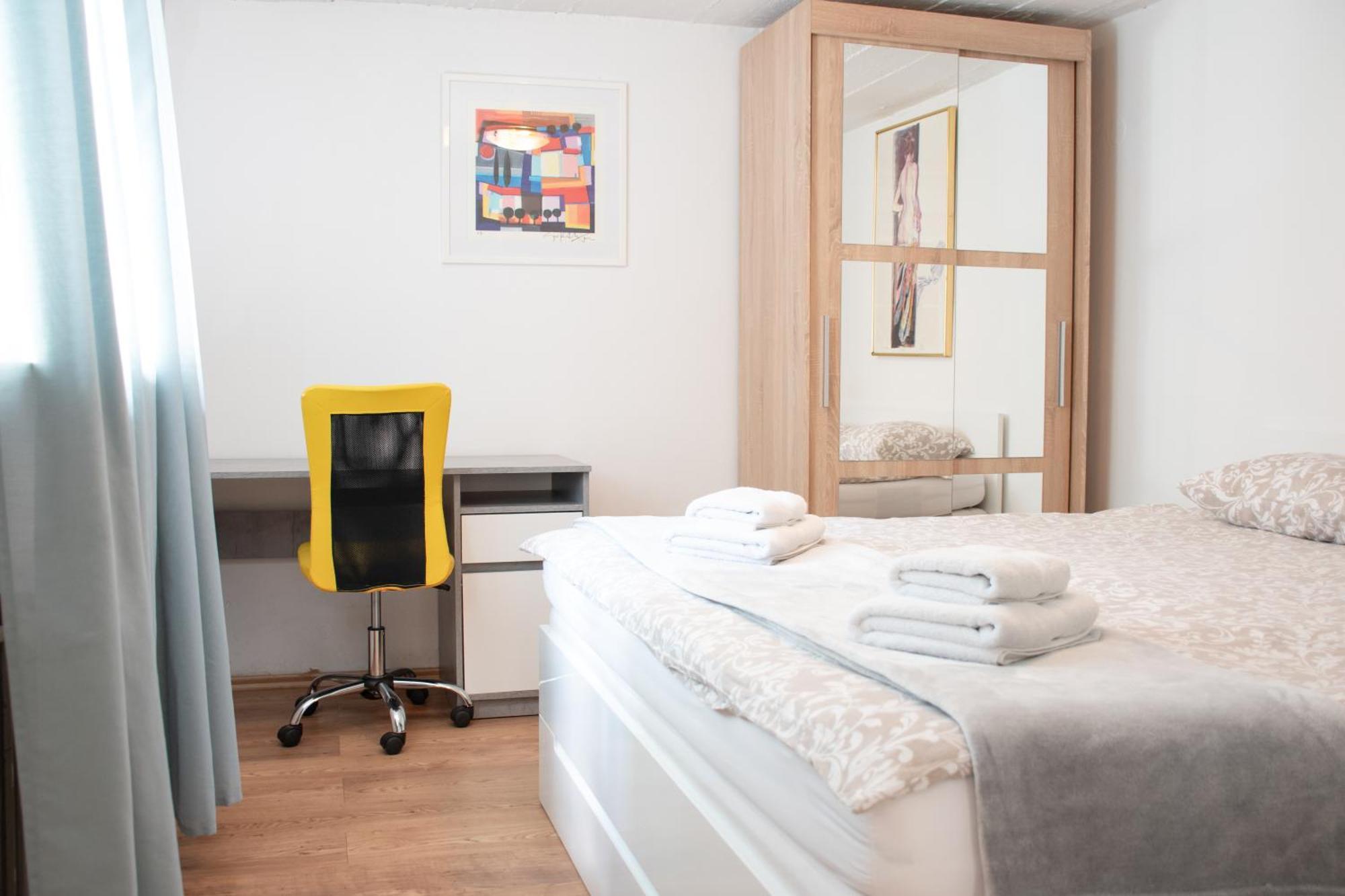 Comfy Condo w King Bed, Green Patio, Parking&22kW EV Chrger Zagabria Esterno foto